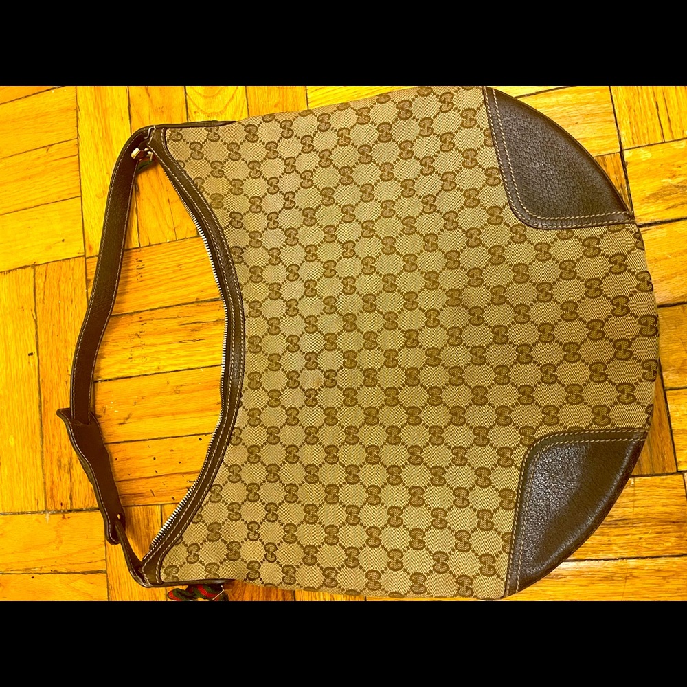 Gucci hobo style bag